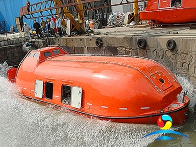 Persons Totally Enclosed Fire Resistant Lifeboat And Rescue Boat