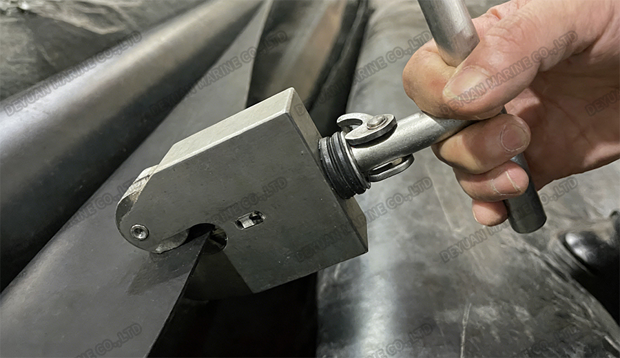 LST-PULLER 1 Membrane Puller -DEYUAN MARINE2