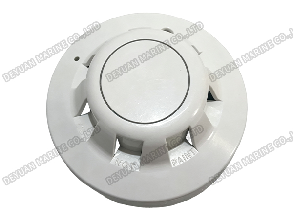 Smoke Detectors – Ionisation and Optical Technologies by Deyuan