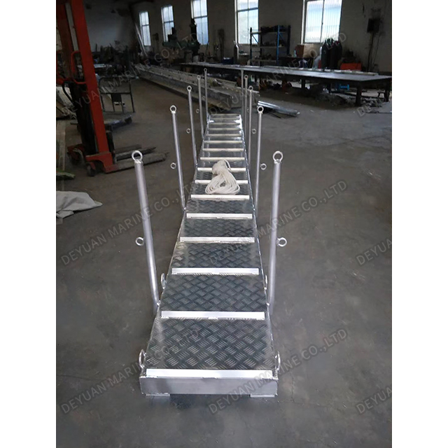 Light Duty Aluminium Alloy Wharf Ladder for Embarkation 