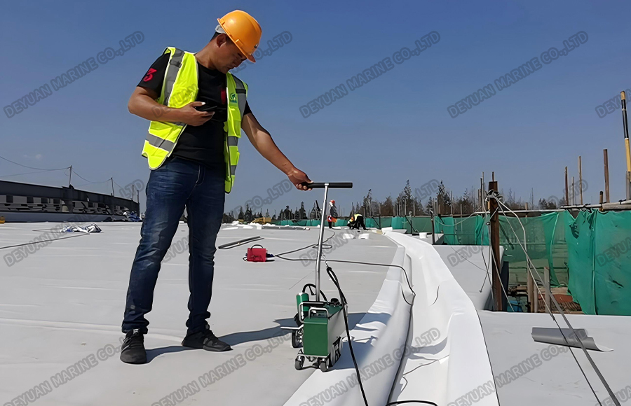 LST-WP4 Roof Hot Air Welding Machine-DEYUAN MARINE5